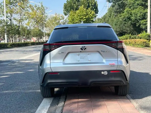 <span class=keywords><strong>AUTO</strong></span> <span class=keywords><strong>USATE</strong></span> in VENDITA: Toyota Camry, BZ4X, Tesla, BMW, Land Cruiser, Pickup, Veicoli Usati Economici - Product Image 5