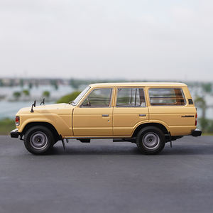 โมเดลรถเหล็ก <span class=keywords><strong>Kyosho</strong></span> Land Cruiser LC60 แบบเปิดได้เต็มรูปแบบ ขนาด 1:18 - Product Image 6