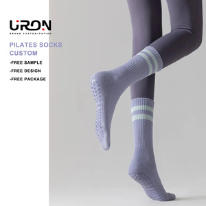 Chaussettes de Pilates de pantoufle de Yoga d'intérieur professionnel de Fitness antidérapant pour femmes de conception libre de haute qualité - Product Image 1