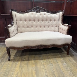 Sofás de madera de lujo de calidad superior de diseño moderno sofá de sala de estar silla hermosa y cómoda de proveedor de confianza - Product Image 1