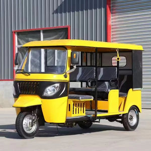Tricycle Tuk-Tuk <span class=keywords><strong>Taxi</strong></span> à Essence, Carrosserie Fermée, 4 Places, pour Transport de Marchandises - Product Image 1