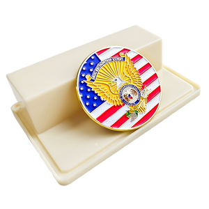 Fabricant sur mesure de pièces commémoratives en métal, de médailles de défi en émail 3D, avec logos d'entreprise, en alliage de zinc - Product Image 1