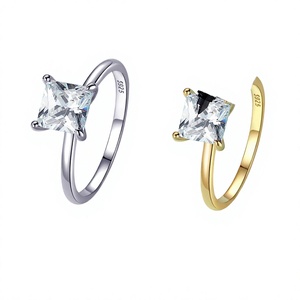 Anillo de Compromiso de Moissanita con Corte Ovalado de 1 Quilate, Certificado por GRA, Chapado en Platino, Plata de Ley 925, Anillo de Boda Moderno y Personalizado - Product Image 3