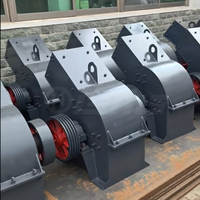 Concasseur à marteaux perforé haute capacité PC200x300 pour la réduction fine de minerai de bauxite, avec moteur de 5,5 kW