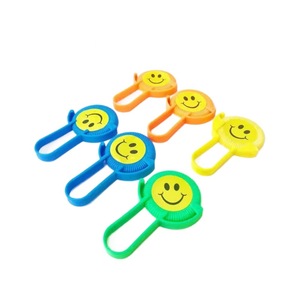 Handheld <b>Mini</b> Flying Saucer Smiley Face Catapult Toy For Children 4-7 Years <b>Old</b> Educational Outdoor Play - Product Image 2