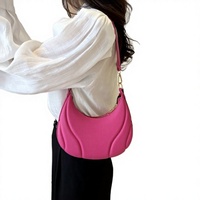 Bonbonfarbene Vintage Marken-Mode Damen Sommer Schulter-Umhängetasche Ketten Kleine Luxus Halbmond PU-Handtasche