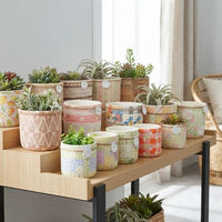 Pot de fleurs en céramique texturée, motif botanique vintage patchwork, design couleur et taille personnalisés, pour plantes succulentes et cactus