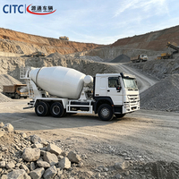Camion malaxeur hydraulique autochargeur Sinotruk 6X4 pour travaux de construction lourds, destiné aux centrales à béton prêts à l'emploi