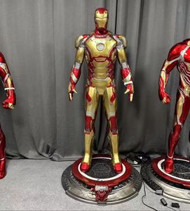 Esculturas <span class=keywords><strong>de</strong></span> Películas <span class=keywords><strong>de</strong></span> Marvel, Estatuas <span class=keywords><strong>de</strong></span> Iron Man, Spider-Man y Hulk <span class=keywords><strong>de</strong></span> Tamaño Real para Decoración <span class=keywords><strong>de</strong></span> Tiendas Comerciales - Product Image 6