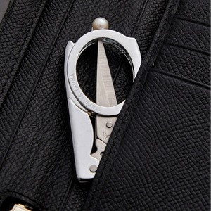 Stainless Steel Folding Portable Craft Pearl Decorated <strong>Scissors</strong> <strong>Mini</strong> Foldable Compact Pocket <strong>Scissors</strong> for Traveling - Product Image 3