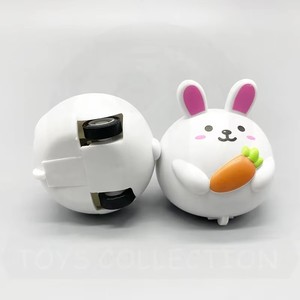 ของเล่นรถยนต์กระต่ายพลาสติกแบบดึงถอยหลังสำหรับเด็ก ของเล่นสนุกๆ สำหรับตู้ขายสินค้าอัตโนมัติ/กาชาปอง ขนาด 5 ซม. ของขวัญส่งเสริมการขาย - Product Image 4
