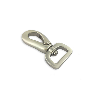 Gancho de perro de metal giratorio de aleación de zinc personalizado hebilla de escalada de resorte de metal gancho de perro con hebilla de collar de perro de bloqueo - Product Image 2