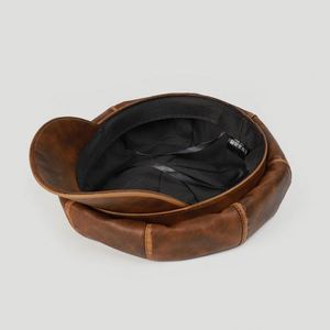 หมวกเบเร่ต์หนัง PU สไตล์วินเทจสีซีดจางสำหรับผู้ชายและผู้หญิง ฤดูใบไม้ร่วง-ฤดูหนาว ปี 2025 หมวกเบเร่ต์ทรงนิวส์บอย 8 แผง สไตล์ลำลองย้อนยุค - Product Image 6