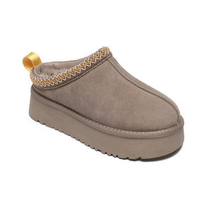 Botas de Nieve de Cuero Impermeables con Punta Cerrada para Mujer, de Alta Calidad, Lujosas, Originales, Modernas, Cálidas para Invierno, con Forro de Peluche - Product Image 5