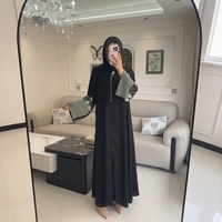 Abaya élégante en polyester respirant pour femmes, robe musulmane modeste brodée de strass de Dubaï, été, printemps, automne, motif floral