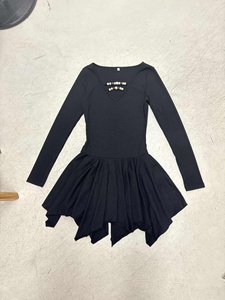 Vestido Mini de Punto con Cuello en V y Cuentas Negras, Estilo Vintage Francés, Diseño Minimalista con Dobladillo Asimétrico, Elegante y Casual - Product Image 6