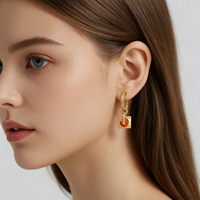 Anting Hoop Bunga Hati Berlapis Emas 18K dari Baja Tahan Karat dengan Pesona Zirkon Rhinestone 316L Perhiasan Tahan Lama untuk Wanita.