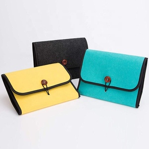 Pochette à bijoux en feutre légère, organisateur suspendu, sac de rangement anti-poussière pour voyage, organisateur de montres en feutre personnalisé avec logo, enrouleur - Product Image 6