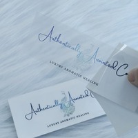 Autocollants adhésifs imperméables en vinyle conçus sur mesure pour l'emballage, impression des étiquettes de logo pour les produits de shampooing de soins de la peau de parfum