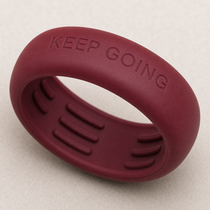 Coque de protection en silicone Oura Ring 5/4 Galaxy Ring RingConn Ultrahuman, gaufrée rouge bordeaux, pour bague connectée, avec texte personnalisé, cadeau - Product Image 3
