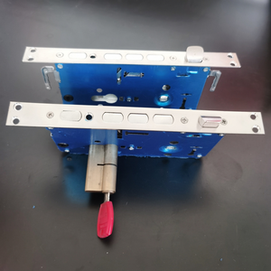 <span class=keywords><strong>Porte</strong></span> de sécurité moderne en acier inoxydable de <span class=keywords><strong>90</strong></span> <span class=keywords><strong>cm</strong></span>² avec serrure à languette réglable à tête large de 3 <span class=keywords><strong>cm</strong></span>, corps de serrure HONGWEI HW6068-SS argent, facile à installer - Product Image 5