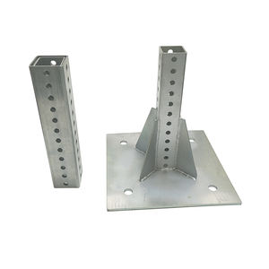 U-channel post e pali quadrati in acciaio, basi metalliche dal cartello di parcheggio - Product Image 3