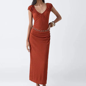 Nouvelle robe longue décontractée pour femmes, jupe décontractée plissée, ajustée, logo personnalisé en usine, tendance pour femmes - Product Image 1