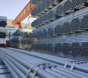 ท่อเหล็กชุบสังกะสีแบบพรีเมี่ยม (ขนาด1/2 "ถึง4") เหมาะสำหรับการก่อสร้างกลางแจ้งการติดตั้งรั้วและราวบันไดที่อยู่อาศัย - Product Image 1