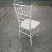 Chaise Chiavari empilable en résine PP blanche pour événements extérieurs, mariages, banquets, repas, location