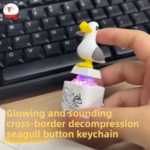 Llavero de goma termoplástica creativo con botón de voz y luz de pájaro pequeño Seagull <span class=keywords><strong>Mine</strong></span>, antiestrés - Product Image 2