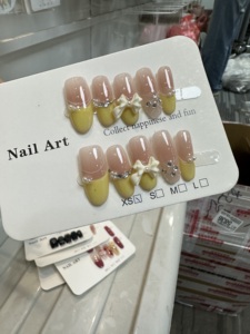 <span class=keywords><strong>Uñas</strong></span> postizas de lujo hechas a mano, cortas, con diseño de flores 3D de gel acrílico y diamantes, cubierta completa, cuadradas y almendradas, para <span class=keywords><strong>verano</strong></span> 2026, al por mayor - Product Image 6