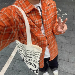 Camiseta de Tirantes de Primavera para Hombre, Estilo Inglés, con Cuadrícula Naranja, de Satén Elástico, de Manga Larga, Casual, de Nicho, que Realza la Apariencia, Estilo Urbano, de la Colección American Old School - Product Image 4