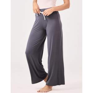 กางเกงนอนผู้หญิงทรงขาบาน มีเชือกผูก เอวสม็อค เนื้อผ้านุ่ม ผลิตจากใยไผ่วิสโคส - Product Image 3