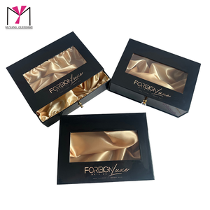 Nouveaux produits : Boîte à perruques dorée personnalisée avec fenêtre et logo - Product Image 4