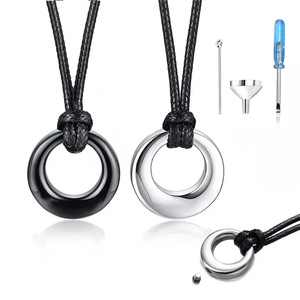 Nouveau Collier Urne Cercle de Vie en Acier Inoxydable, Pendentif Bouteille de Parfum Ouvrable, Bijou Commémoratif pour Cendres d'Animaux ou Humains - Product Image 1