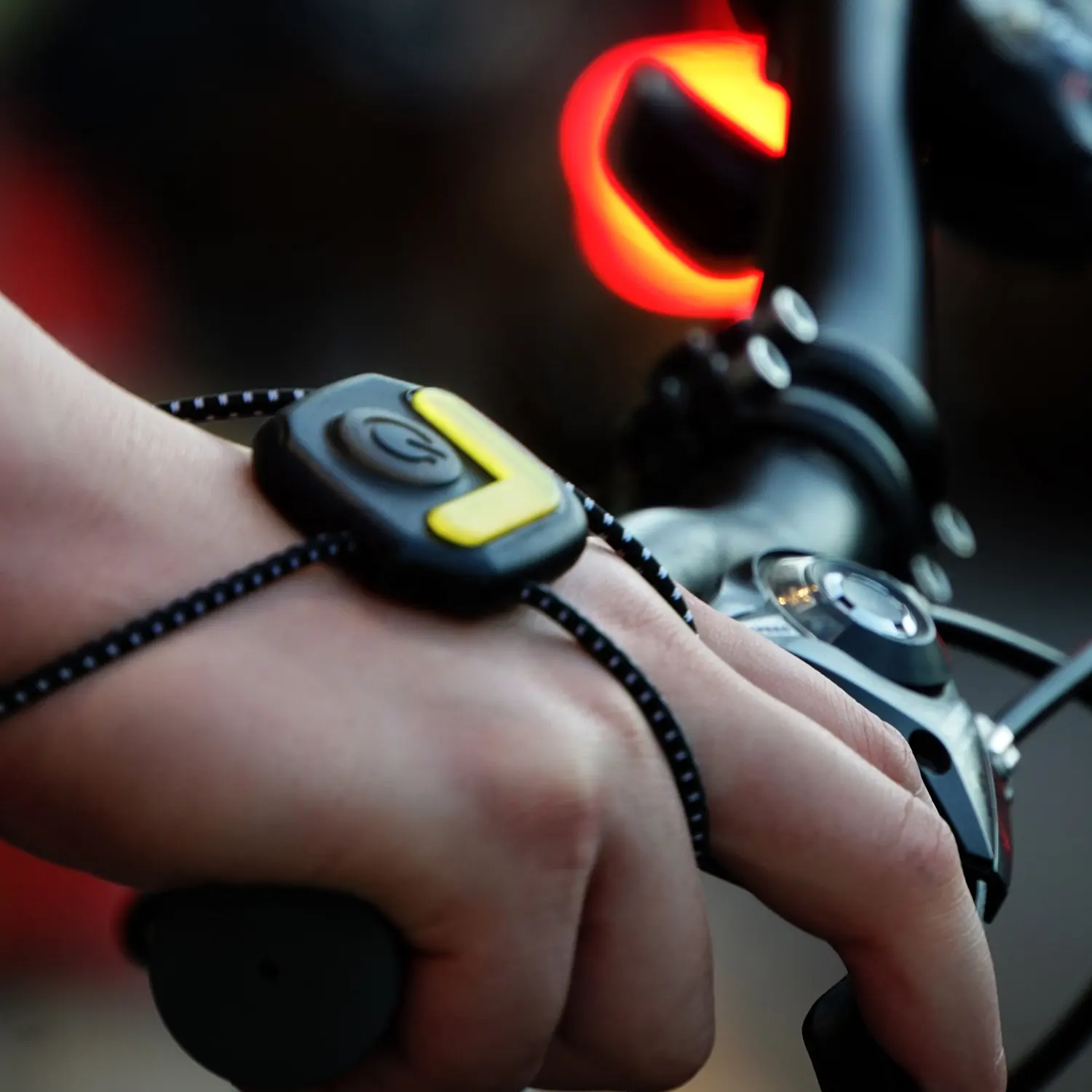 New Arrival 2021 Smart Motion Sensor LED Indicator Light For Bike