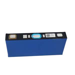 Yepyeni Ternary <span class=keywords><strong>3</strong></span>.7V117AH büyük kapasiteli tek lityum pil güç pil üç tekerlekli bisiklet elektrikli araç güç büyük kapasiteli. - Product Image 3