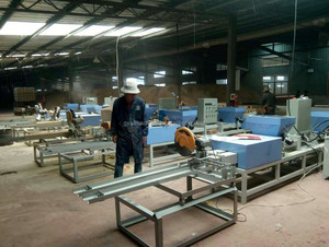 Machine à compresser les palettes en sciure de <span class=keywords><strong>bois</strong></span> 2025 Offre Spéciale Machine de fabrication de blocs de pieds en <span class=keywords><strong>bois</strong></span> Machine à presser à chaud les palettes de rasage en <span class=keywords><strong>bois</strong></span> - Product Image 4