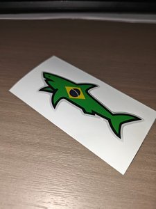 NUEVO 2026 Adhesivo 3D Impermeable de Tiburón, Pegatinas de Tiburón de Dibujos Animados con Bandera Nacional, Diseño Marseille Gertrude - Product Image 5