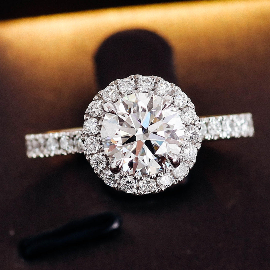 แหวนเพชรแล็บไวท์โกลด์ 14K