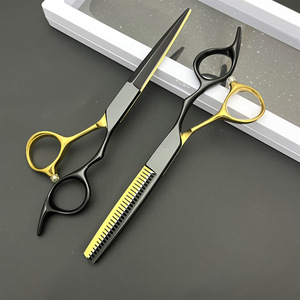 กรรไกรตัดผมสีดำทองขนาด 6 นิ้ว รุ่น Hj ผลิตจากเหล็กกล้าไร้สนิม 440C กรรไกรซอยผมสำหรับคนถนัดขวา อุปกรณ์ช่างทำผมเพื่อความงาม - Product Image 1