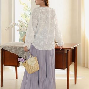 Blusa Runqi con Bordado Floral 3D, Blanca, de Algodón, Talla Grande, Holgada, con Capucha, Estilo Romántico Pastoral, para Mujer, N9156 - Product Image 5
