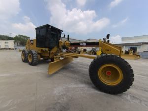 รถเกรดเกรดมอเตอร์140H ใช้สำหรับนักเรียนระดับประถม140H 140K มือสอง - Product Image 4