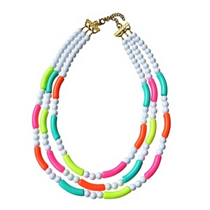 Conjunto de Collar de Cuentas de Resina Estilo Bohemio Único, Aretes Chapados en Oro con Forma de Gota de Agua, Joyería de Fiesta para Mujer, Accesorios de Moda - Product Image 5