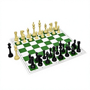Jeu d'échecs classique en plastique avec plateau vert et blanc et pièces peintes pour jeux d'intérieur - Product Image 1