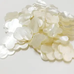 20mm Mother Of Pearl Clover-Shaped Loose Beads Flat Clover Stone