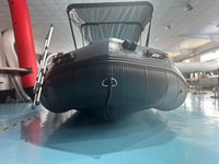 Bateau robuste RSA-HD420 gris foncé de 420 cm avec plancher flottant détachable, renfort et échelle