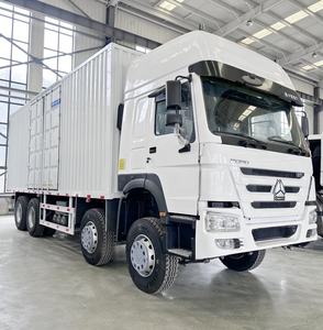 Camion Commerciale Usato Sinotruk Howo 371 per Impieghi Gravosi 8x4 con Furgone Sino Box, Alimentazione Diesel, Autocarro a 12 Ruote in Vendita - Product Image 1