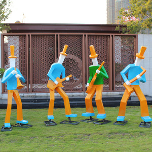 Figura Decorativa de Resina Colorida, Abstracta y Geométrica, de una Banda Musical, para Decoración de Paisajes en Calles, Parques y Plazas - Product Image 2