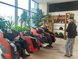 Elektrischer Zero-Gravity 2D Ganzkörper-Massagestuhl für den gewerblichen Einsatz mit Kreditkarten-, Münz- und Scheinbetrieb, mit Abdeckung - Product Image 6